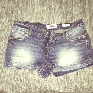 Daytrip Virgo Shorts